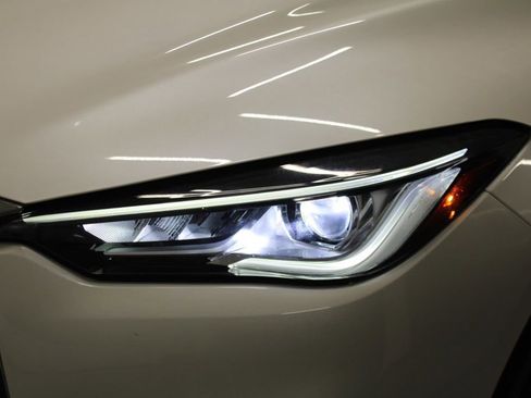 Used 2024 INFINITI QX50 Luxe FWD image 11