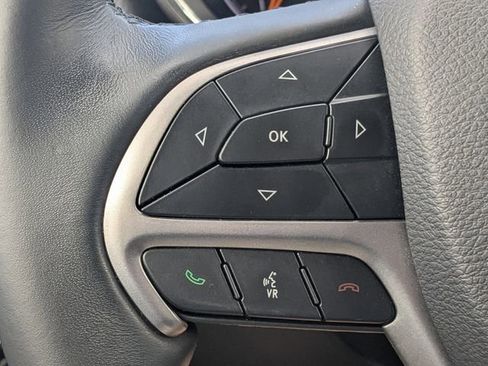 Used 2019 Jeep Grand Cherokee Limited image 26