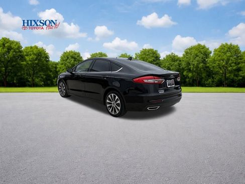 Used 2020 Ford Fusion SE image 5