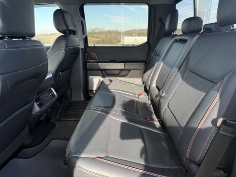 Used 2021 Ford F150 Lariat w/ Equipment Group 502A High image 9