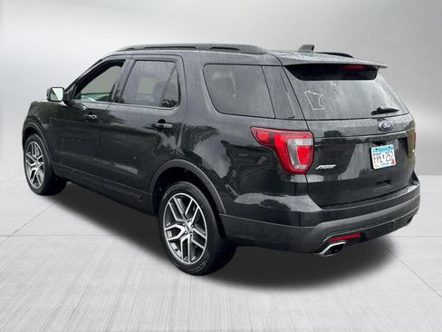 Used 2017 Ford Explorer Sport w/ Equipment Group 401A AWD/4WD image 8