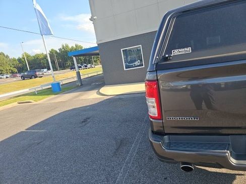 Used 2020 RAM 1500 Big Horn AWD/4WD image 7