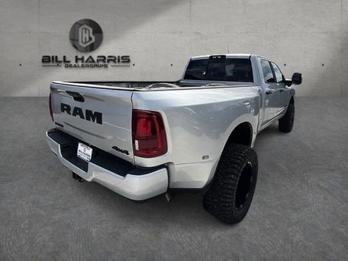 New 2026 RAM 3500 Big Horn AWD/4WD image 5