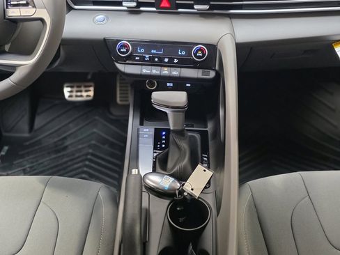 New 2026 Hyundai Elantra Sport w/ Cargo Package image 21