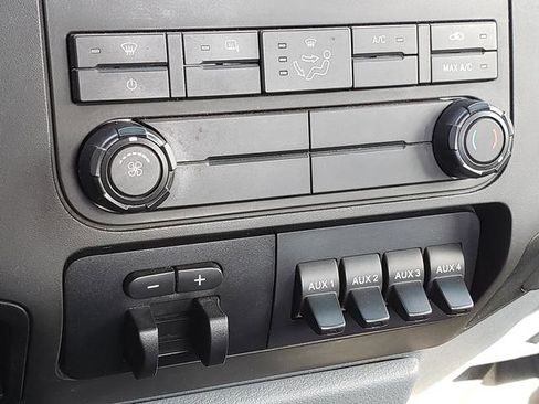 Used 2014 Ford F350 XL image 21