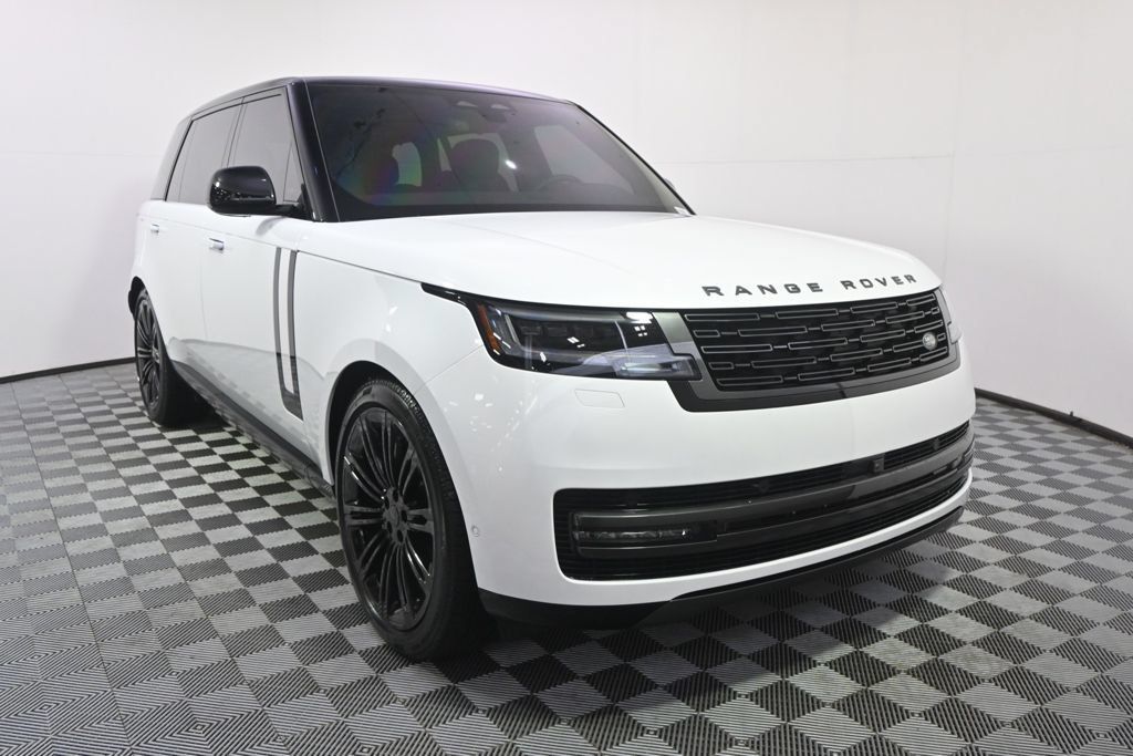 Used 2026 Land Rover Range Rover Long Wheelbase SE AWD/4WD image 9