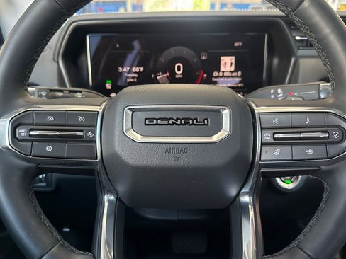 Used 2026 GMC Terrain Denali AWD/4WD image 34
