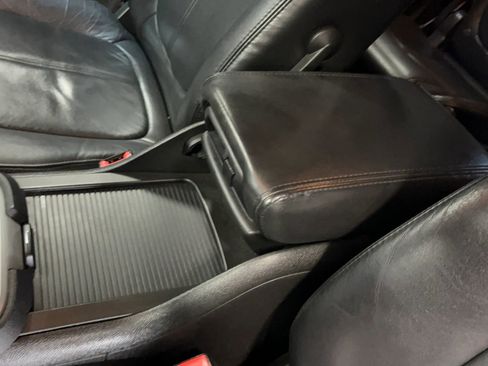 Used 2012 GMC Acadia SLT image 32