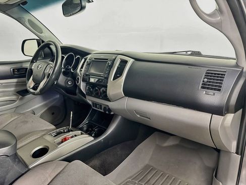 Used 2012 Toyota Tacoma 4x4 Double Cab w/ TRD Sport Pkg image 28