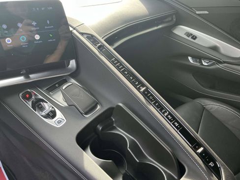 Used 2024 Chevrolet Corvette Stingray Convertible w/ 1LT image 18