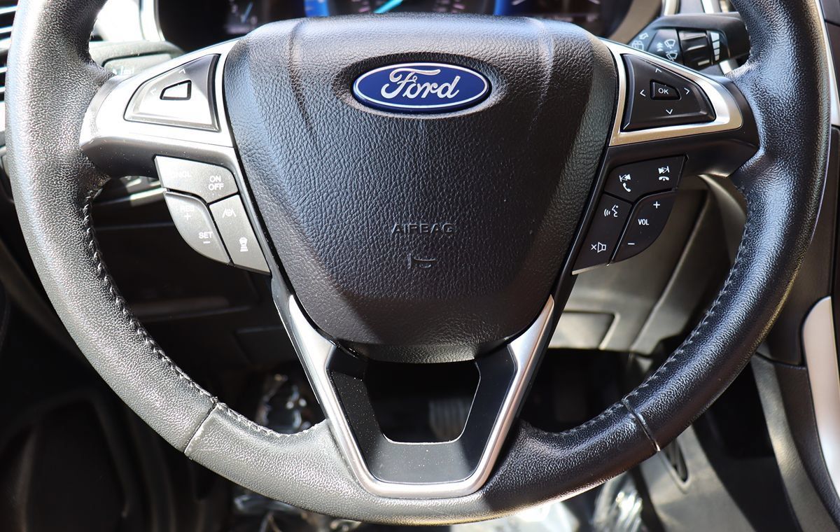 Used 2021 Ford Edge SEL w/ Cargo Accessory Package AWD/4WD image 54