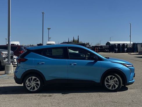 New 2027 Chevrolet Bolt LT w/ Comfort Package image 12