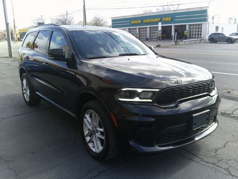 Used 2024 Dodge Durango GT AWD/4WD image 8