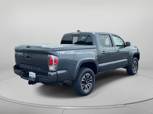 Used 2021 Toyota Tacoma TRD Sport w/ Technology Package AWD/4WD image 3