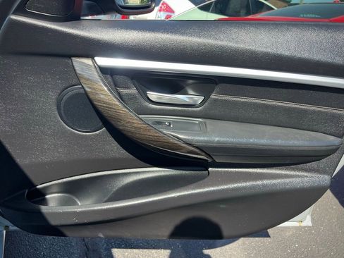 Used 2016 BMW 328i xDrive Sedan image 32