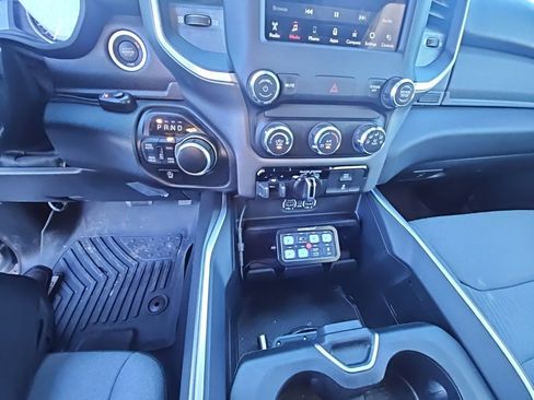 Used 2021 RAM 1500 Big Horn image 14