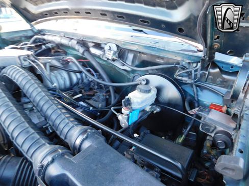 Used 1995 Ford Bronco XLT image 14