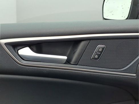 Used 2024 Ford Edge SEL w/ Convenience Package image 15