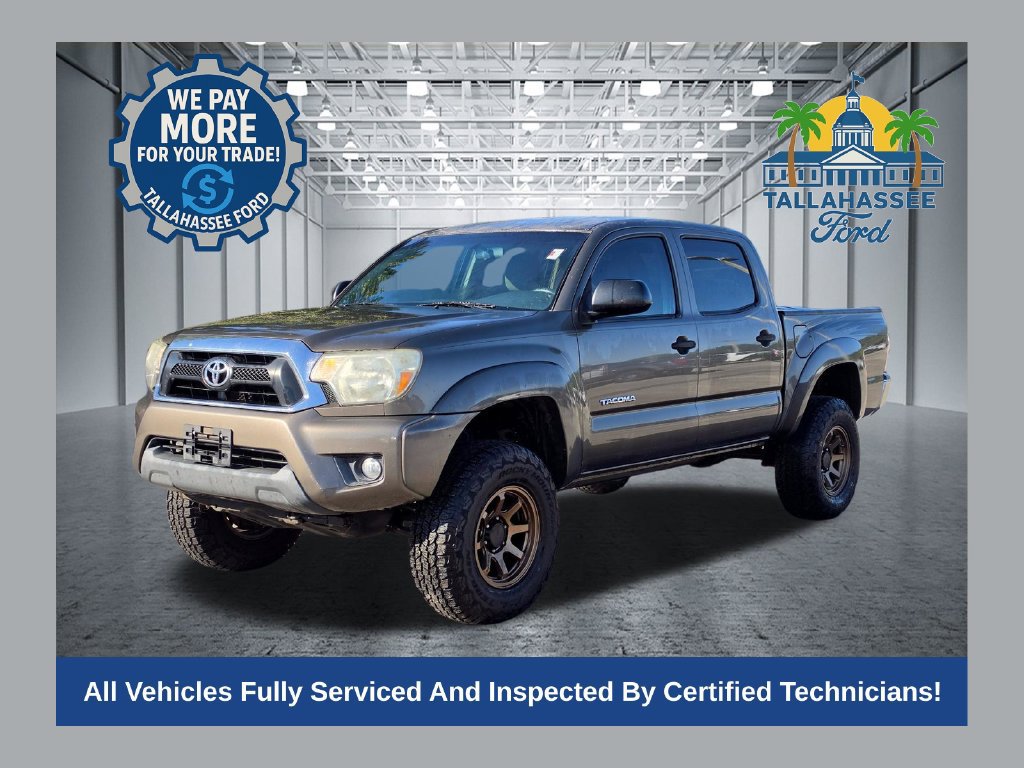 Used 2015 Toyota Tacoma PreRunner w/ SR5 Package RWD image 1