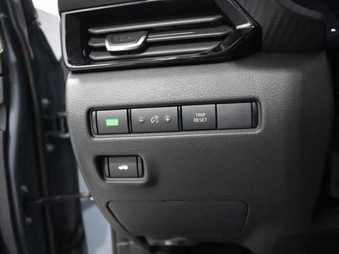 New 2025 Nissan Sentra SV image 17