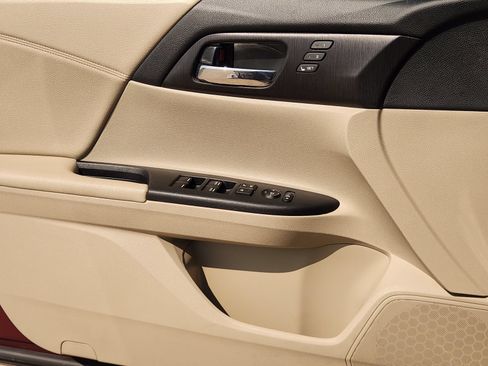 Used 2014 Honda Accord EX-L image 22