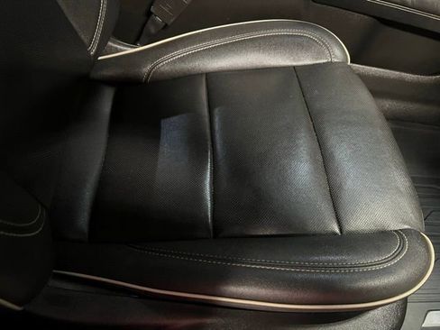 Used 2023 GMC Yukon XL SLT image 33