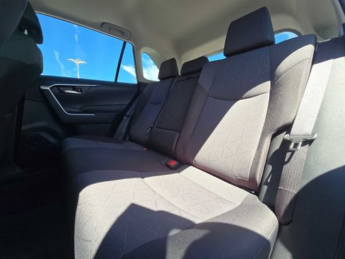 Certified 2025 Toyota RAV4 XLE w/ Convenience Package AWD/4WD image 17