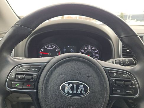 Used 2018 Kia Sportage EX w/ EX Premium Package image 32