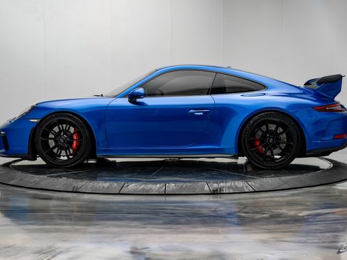 Used 2018 Porsche 911 GT3 RWD image 8