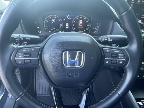 Used 2024 Honda Accord EX-L image 11
