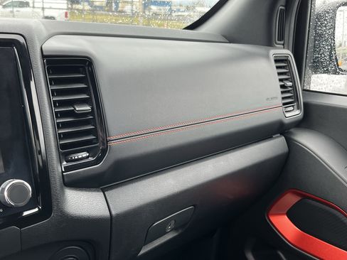 Used 2024 Nissan Frontier PRO-4X w/ Off-Road Protection Package image 22