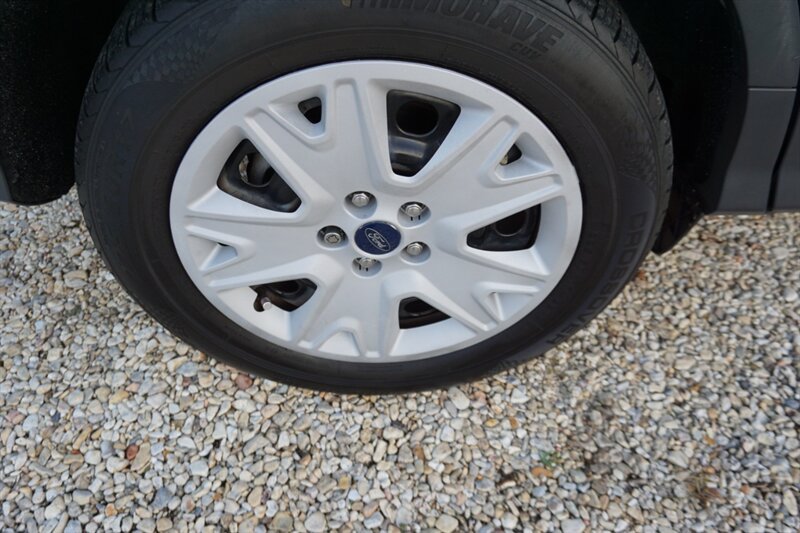 Used 2014 Ford Escape S FWD image 29
