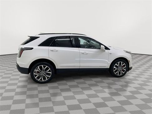 Certified 2025 Cadillac XT5 Sportv w/ Technology Package image 12