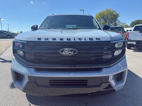 New 2025 Ford Expedition Platinum w/ Stealth Performance Package image 2