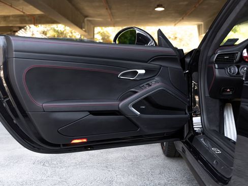 Certified 2019 Porsche 911 GT3 RWD image 22