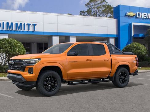 New 2026 Chevrolet Colorado Z71 w/ Midnight Edition AWD/4WD image 2