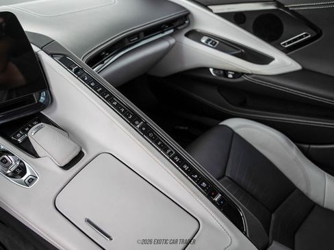 Used 2024 Chevrolet Corvette Stingray Premium Conv w/ Stealth Interior Trim Package RWD image 47