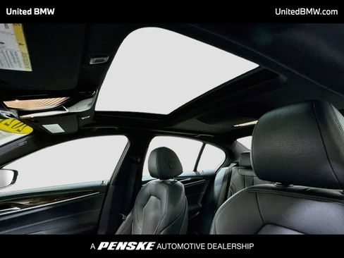 Used 2021 BMW 540i xDrive w/ M Sport Package AWD/4WD image 12