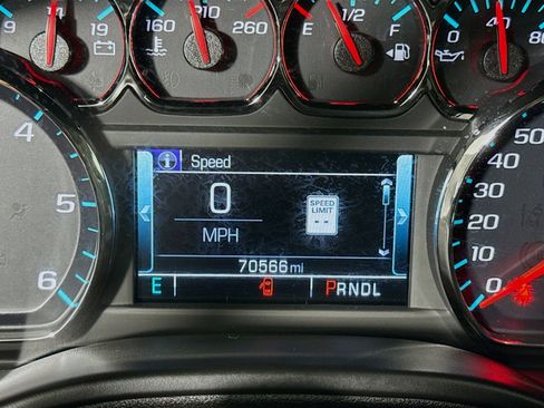 Used 2019 Chevrolet Tahoe LT image 16