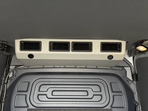 Used 2021 Mercedes-Benz Sprinter 2500 image 19