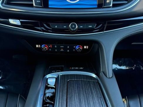 Used 2023 Buick Enclave Avenir w/ Avenir Technology Package image 27