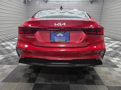 Used 2023 Kia Forte LXS FWD image 6