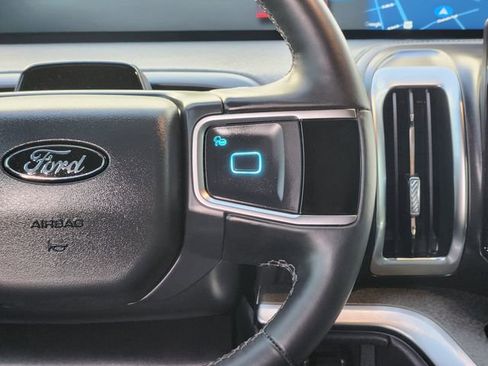 Used 2026 Ford Expedition Tremor image 29