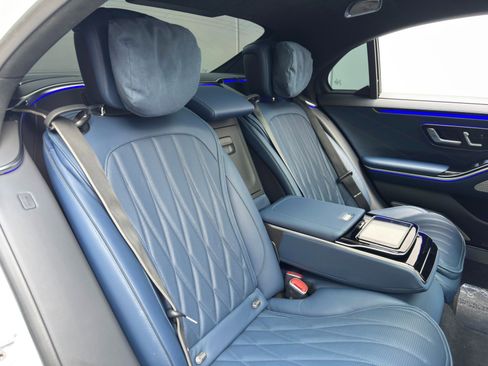 Used 2025 Mercedes-Benz S 63 AMG S image 56