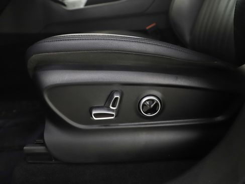 Used 2024 Maserati Grecale GT image 22