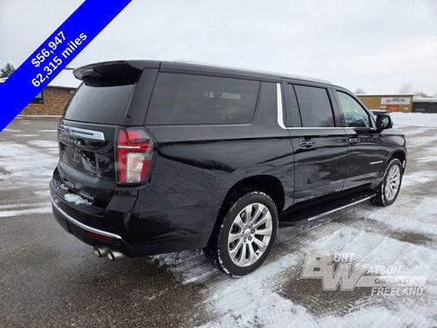 Used 2024 Chevrolet Suburban Premier w/ Premium Package 2 image 6