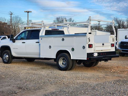 New 2025 Chevrolet Silverado 3500 W/T w/ WT Convenience Package AWD/4WD image 2