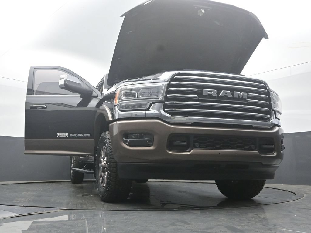 Used 2022 RAM 3500 Limited AWD/4WD image 73