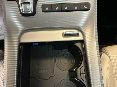 Used 2024 Hyundai Palisade Calligraphy image 29