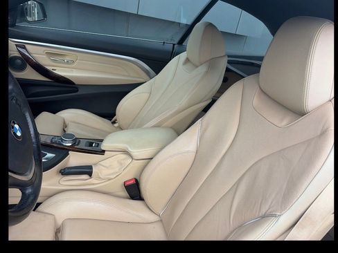 Used 2018 BMW 430i xDrive Convertible image 7